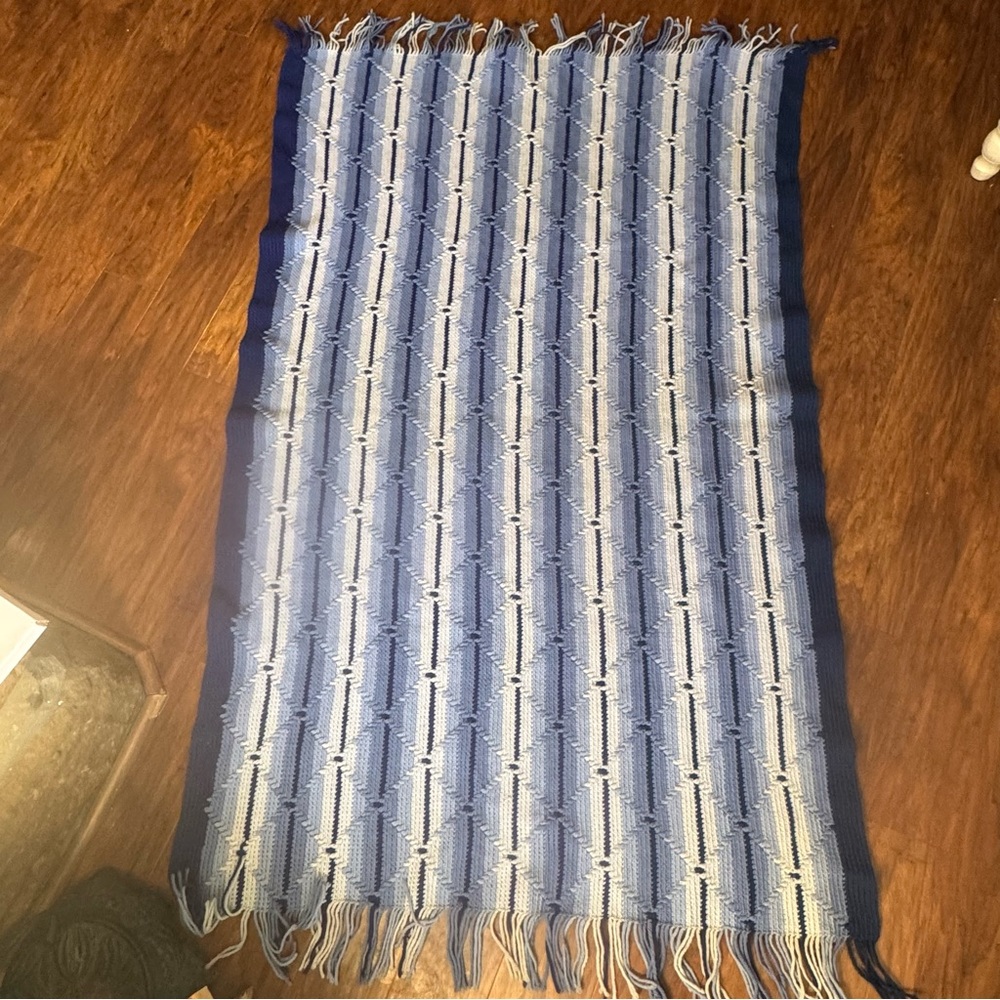 Hand crocheted blanket 30.5 x‎ 40  blue & white